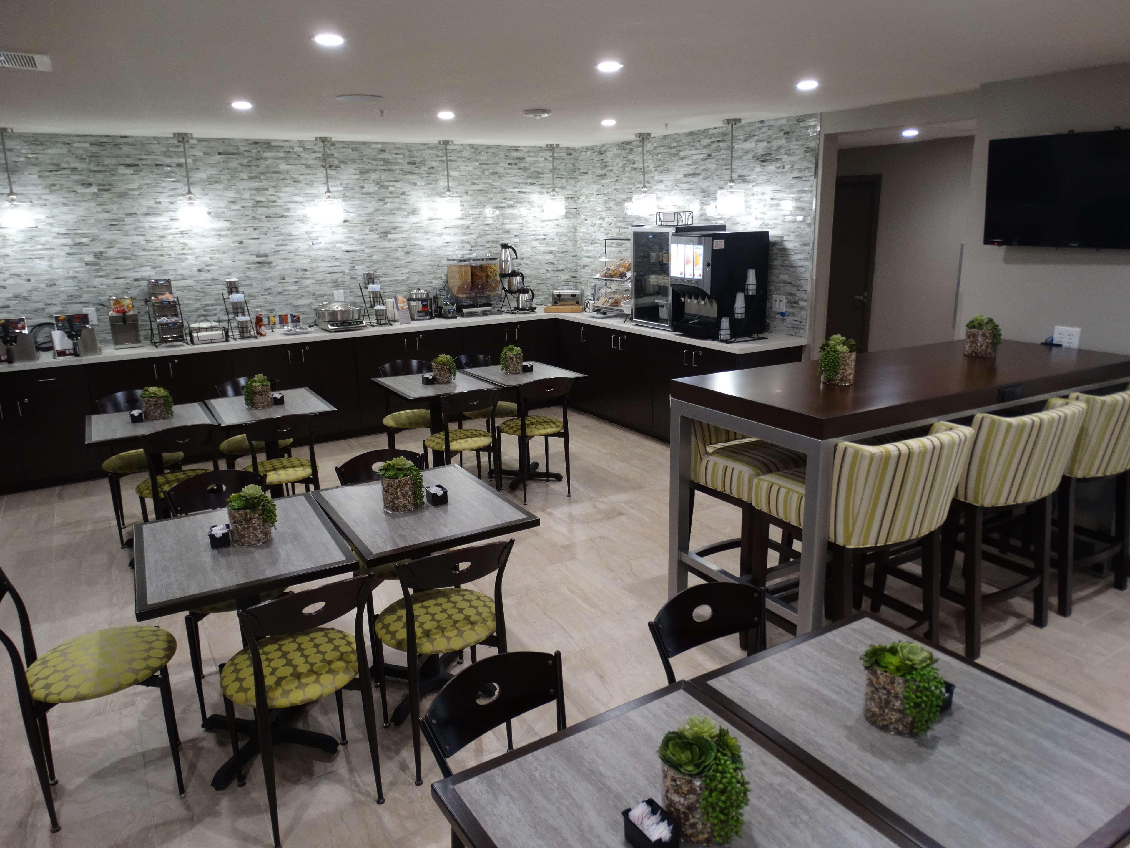Best Western North Phoenix Hotel Экстерьер фото